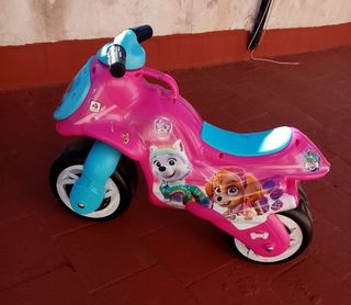 Correpasillos patrulla canina
