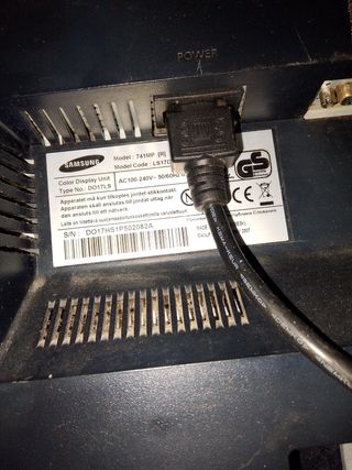 Televisor de 17 pulgadas