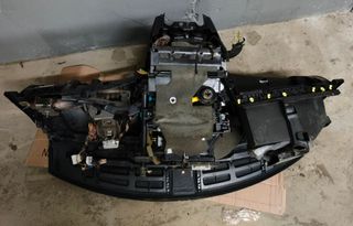 SALPICADERO Peugeot 207 de  2011