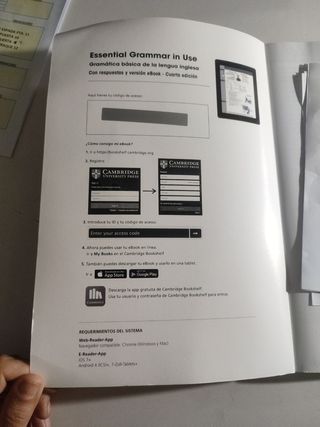 Essential Grammar in Use Book with Answers and Interactive eBook Spanish Edition