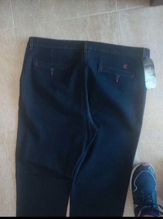 Pantalon hombre nuevo