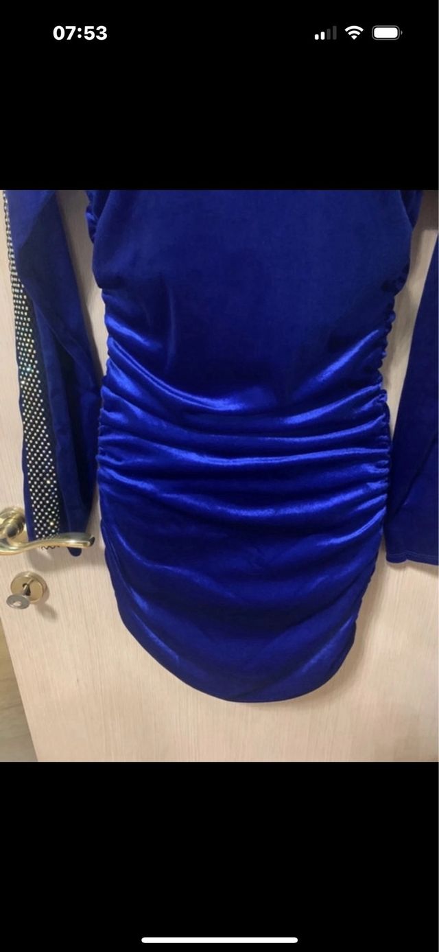 Vestito nuovo blu e brillantini