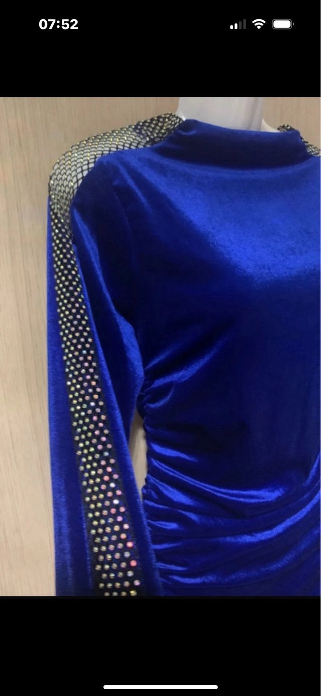 Vestito nuovo blu e brillantini