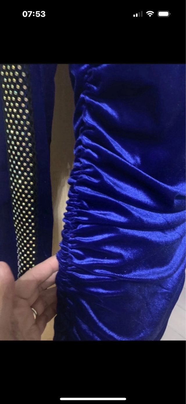 Vestito nuovo blu e brillantini