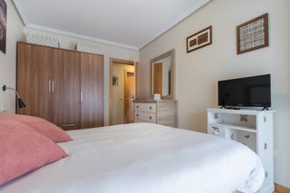 Se alquila apartamento