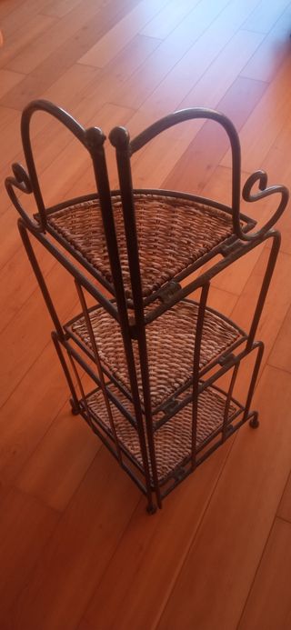 Estantería hierro forjado