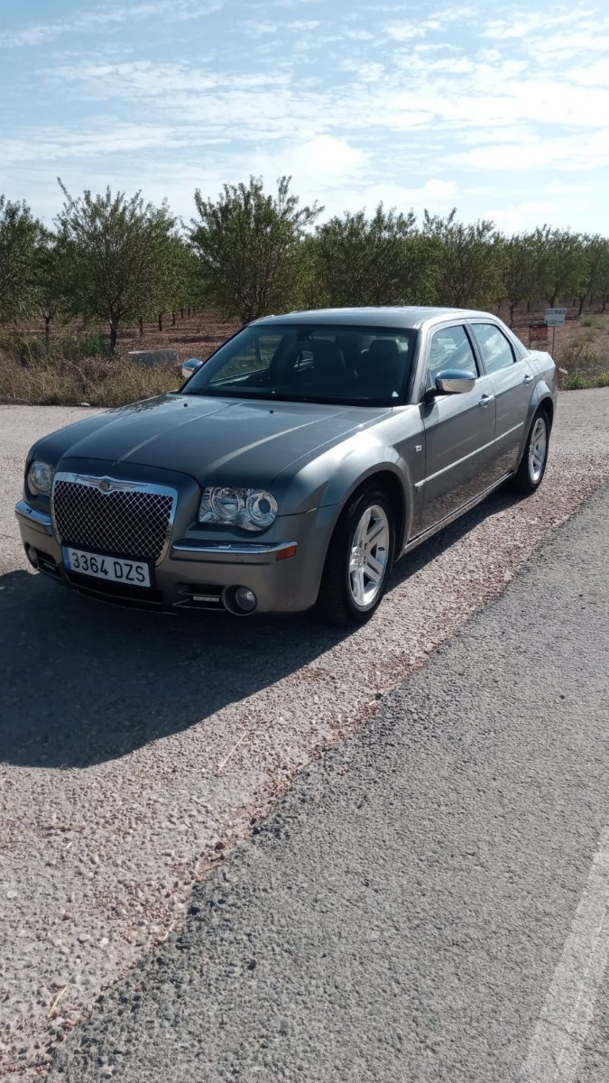 Chrysler 300 C 2007 - foto 1
