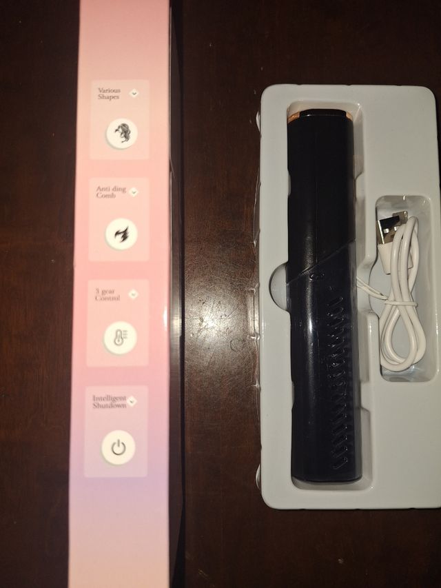 CEPILLO ALISADOR ELÉCTRICO  RECARGABLE 