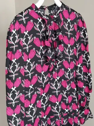 Vestido midi floral Sfera nuevo talla M