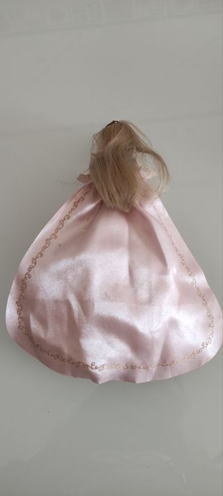 Princesa Disney em porcelana