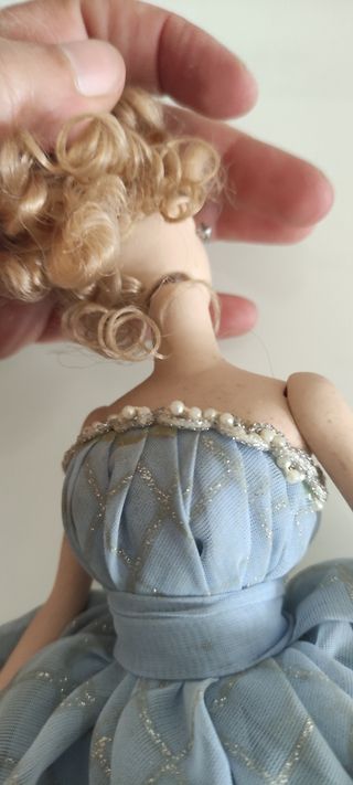 Boneca de porcelana articulada vintage