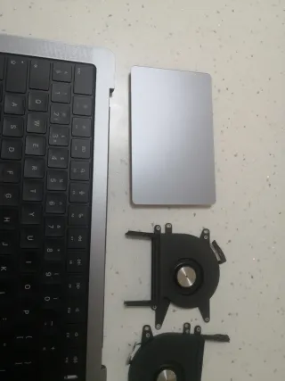 Repuestos MACBOOK PRO 14 A2442