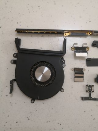 Repuestos MACBOOK PRO 16 2019 A2141