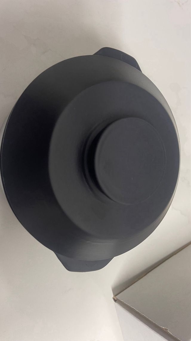 3 cazuelitas de barro con tapa