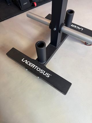 Soporte para discos de pesas con rueda- Lacertosus