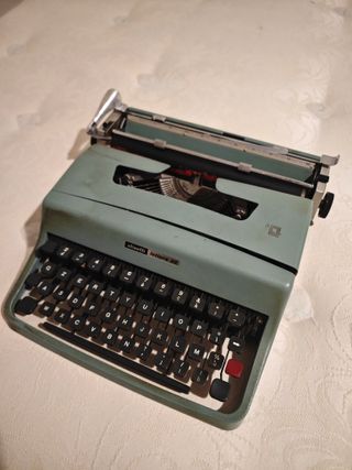 OLIVETTI LETTERA 32 FUNZIONANTE