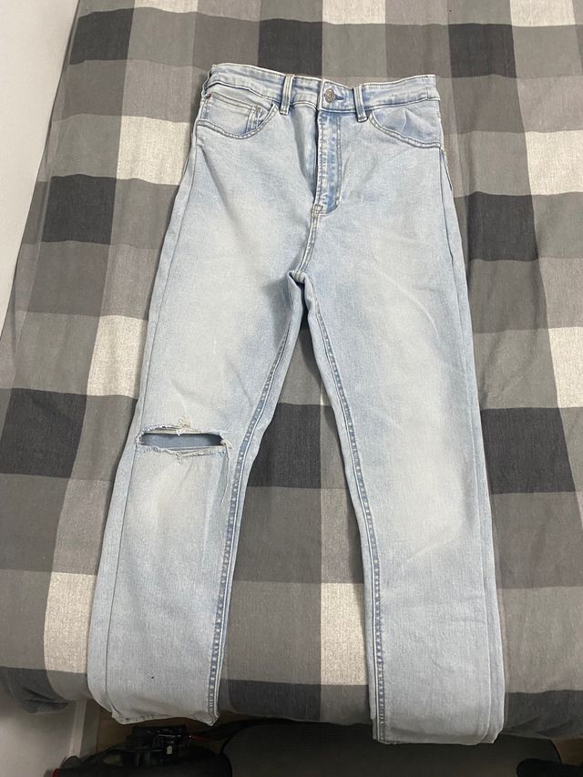 Pantalón Vaquero Pitillo Stradivarius