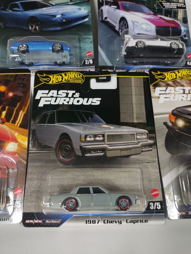 5xHotWheels fast furious serie completa