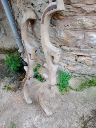 Xugo antiguo de vacas de madera