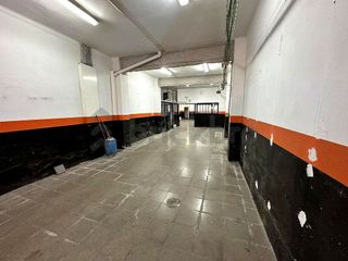 Local comercial en venta en Santa Rosa - Can Mariner en Santa Coloma de Gramanet