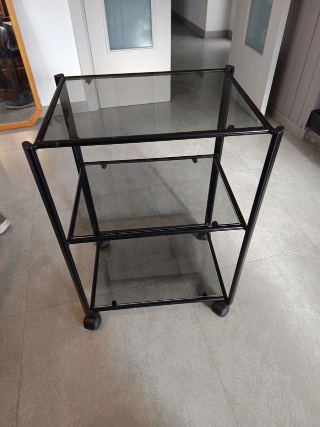 Estanteria taula. Estante mesa