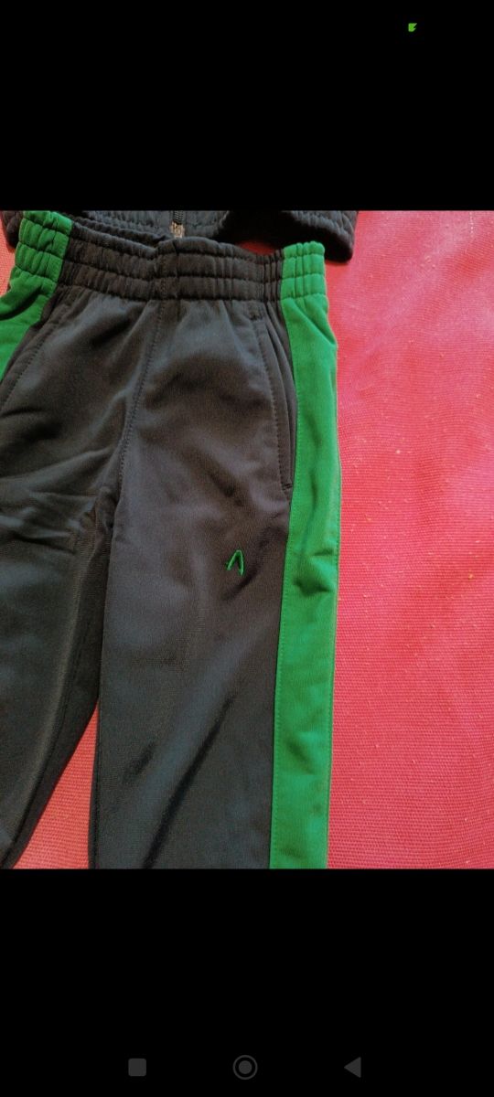 Chándal infantil boomerang