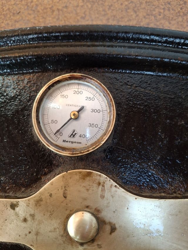 Cocina carbón. Repuestos HERGÓM