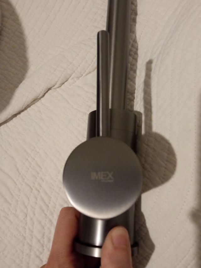 Grifo gris metálico IMEX