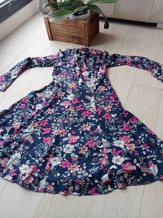 Vestido de flores corto 