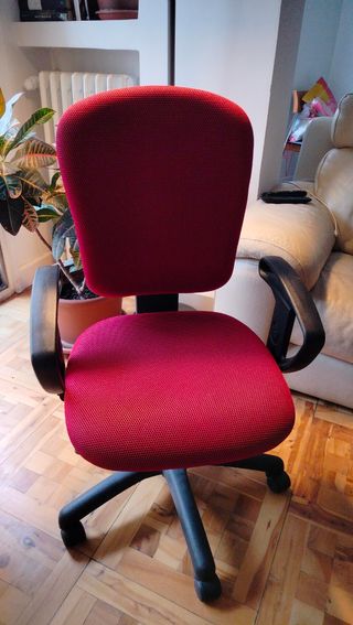 Silla de escritorio con ruedas (trabajo / estudio)