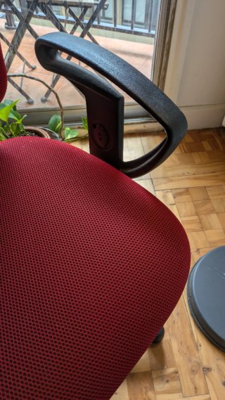 Silla de oficina con ruedas (trabajo / estudio)