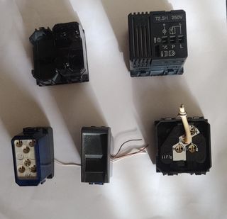 Varios mecanismos B TICINO