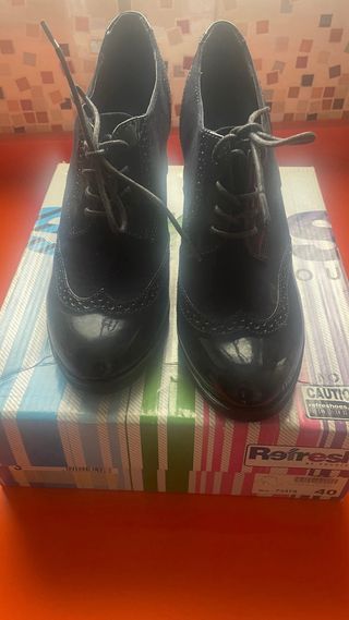 Zapato abotinado azul