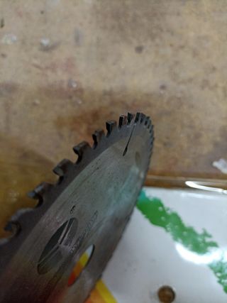 Sierra circular de widia