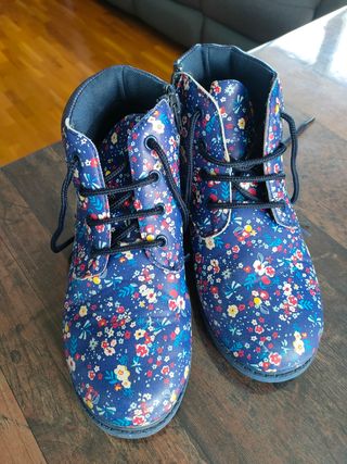 Botas niñas T35