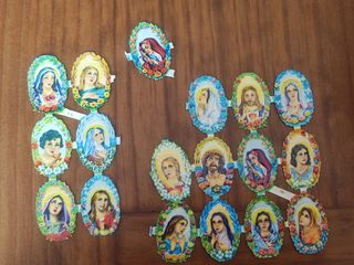 Cromos troquelados religiosos