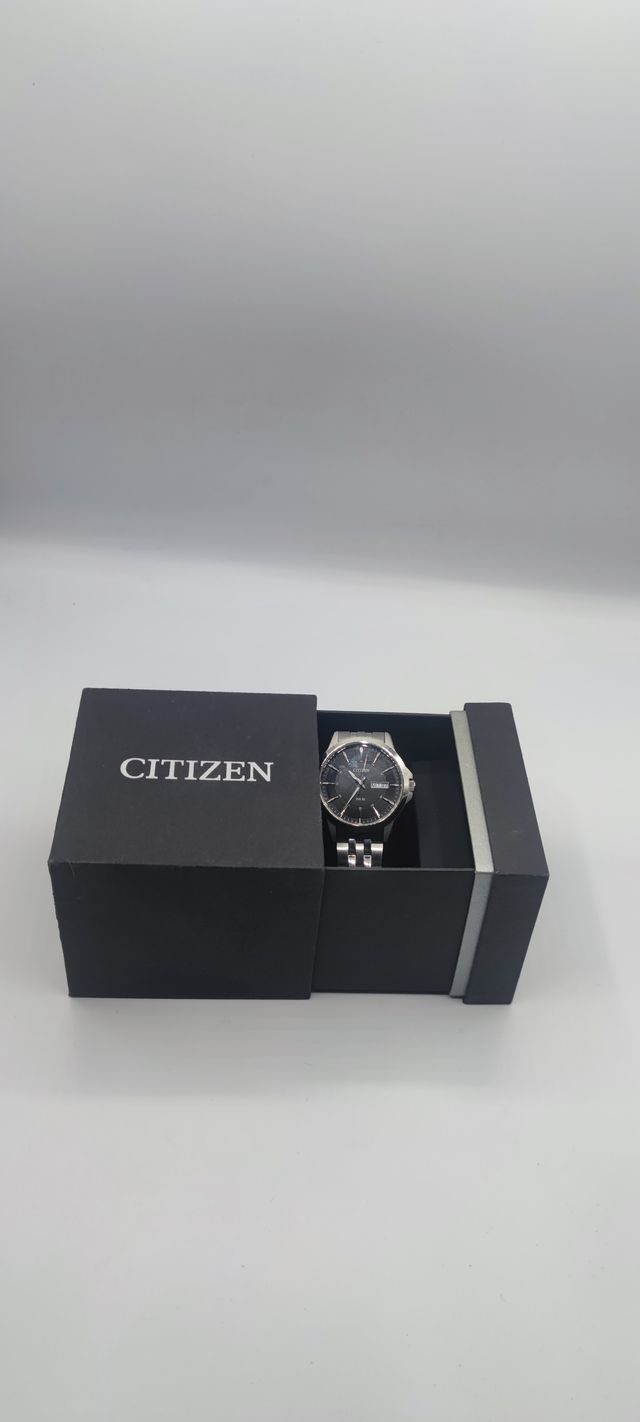 Reloj Citizen GN-4-S