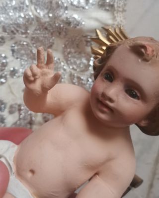 Figura Niño Jesús arte Olot