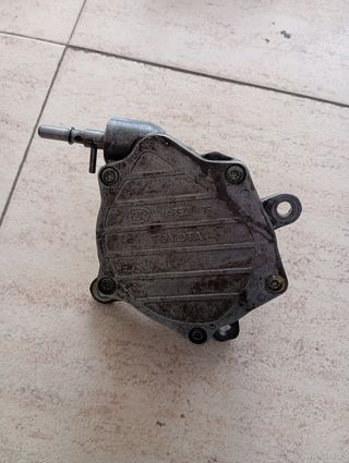 Depresor frenos TOYOTA AVENSIS 01040518