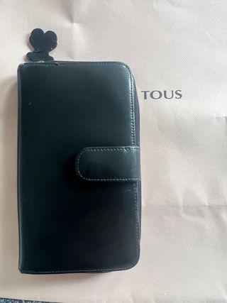 Monedero tous negro y fucsia 