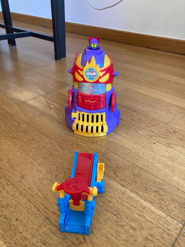 Superzings Power Tower Assault Adventure