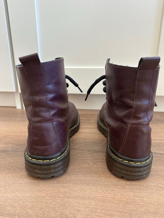 Botas tipo Dr. Martens