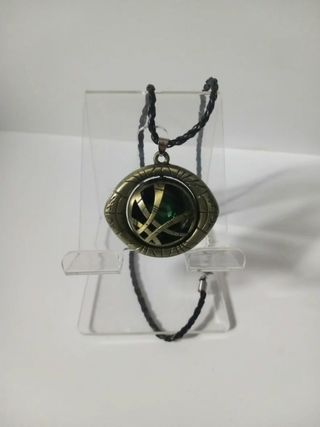 Collar doctor Strange