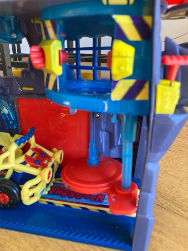 Superthings Cuartel General Superheroes