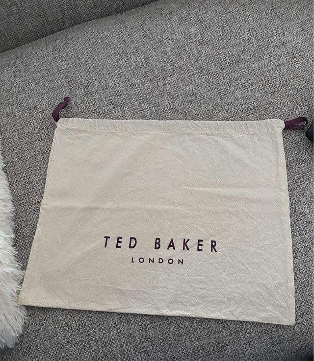 Bolso negro de piel TED BAKER