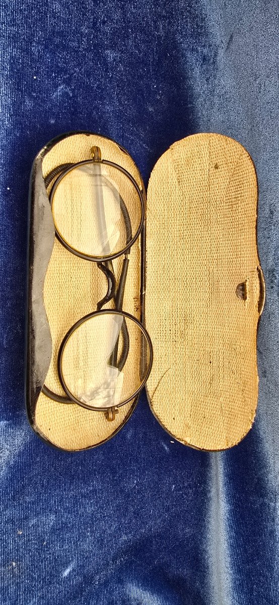 Antiguas gafas Tercer Reich
