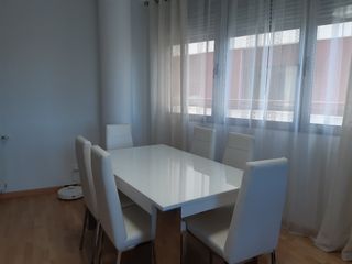 2 Mesas y 6 sillas de comedor PEMI