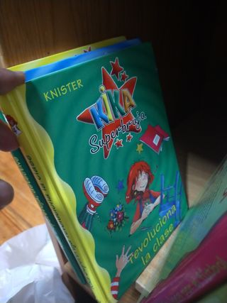 Kika Superbruja y la espada mágica