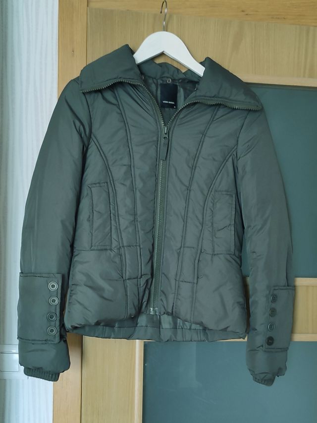 T-M. Chaqueta acolchada Vero Moda.