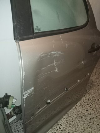 Puerta coche